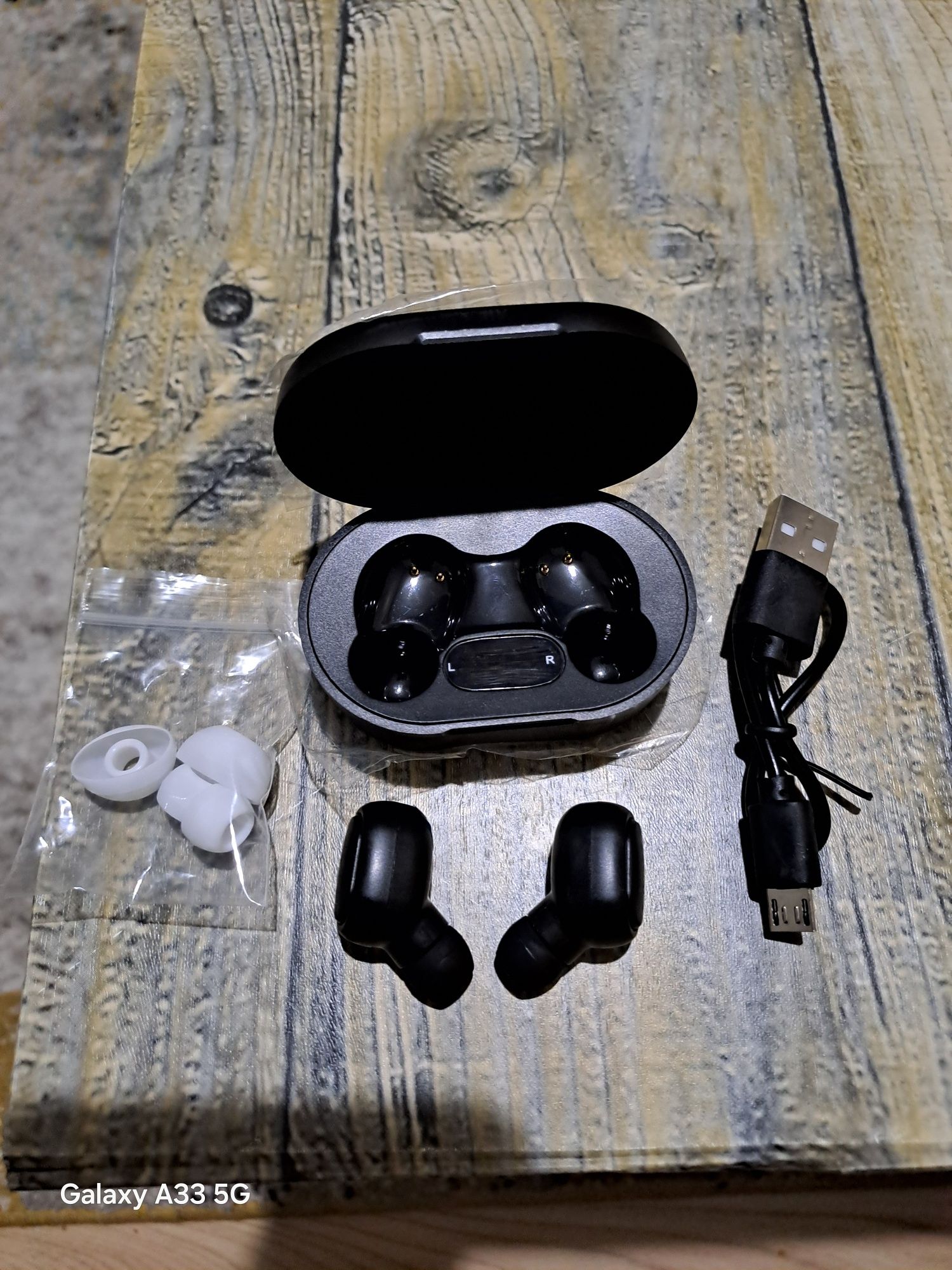 Căști wireless bluetooth 5.3