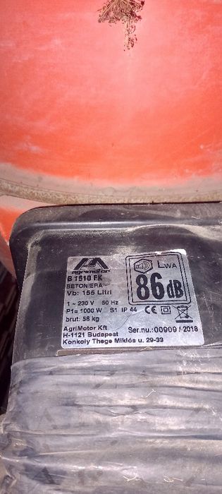 Vand betoniera 155l cu coroana de fonta