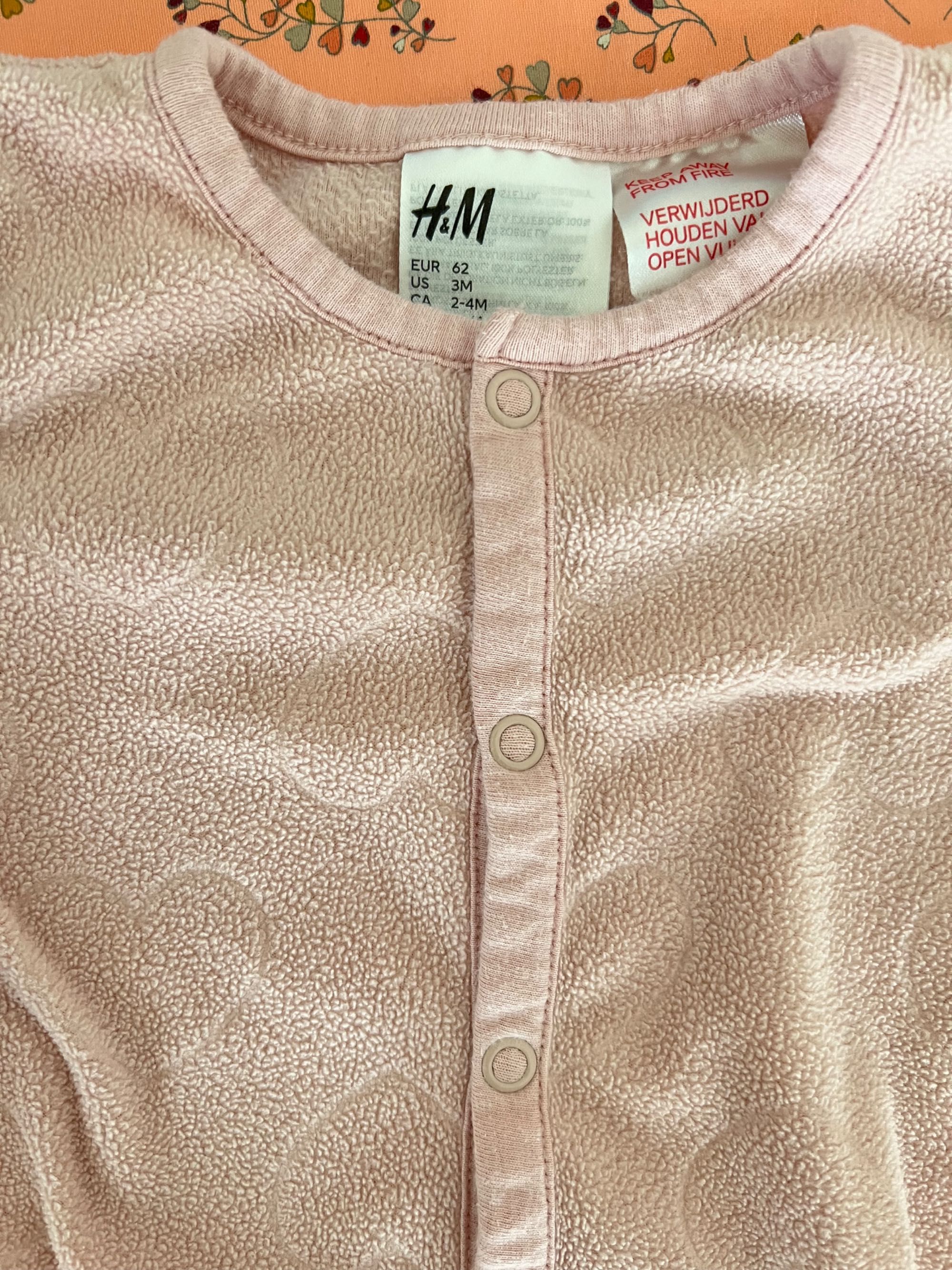 H&M salopetă mărimea 62 ,15 lei