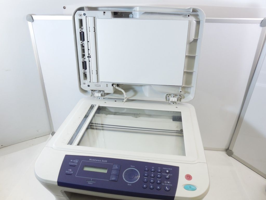 МФУ Xerox WorkCentre 3220