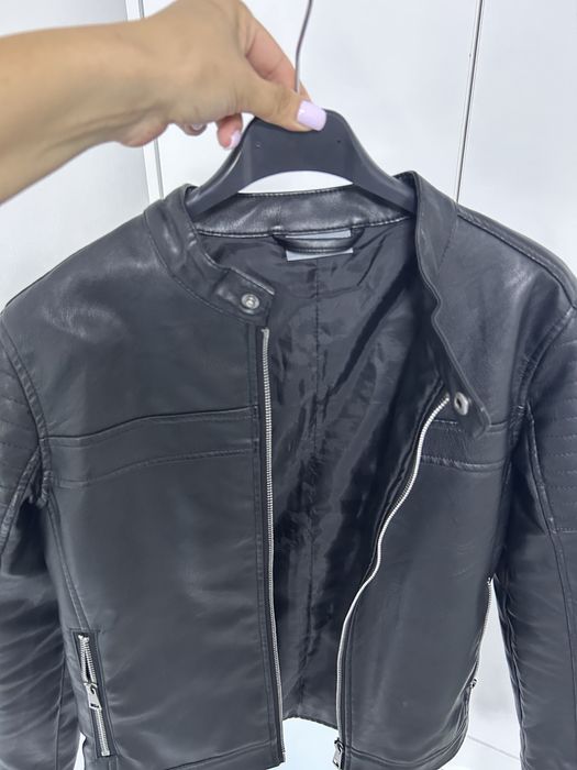 Geaca h&m marimea 152 si geaca imitatie mar 152