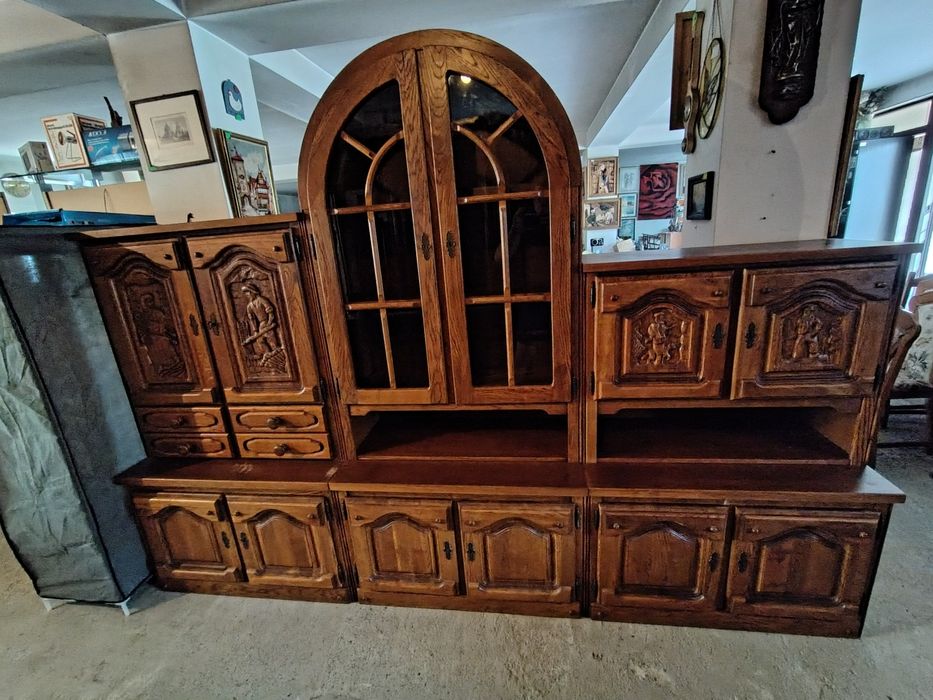 En gross, mobilă import Germania, vesela, haine și încălțăminte,