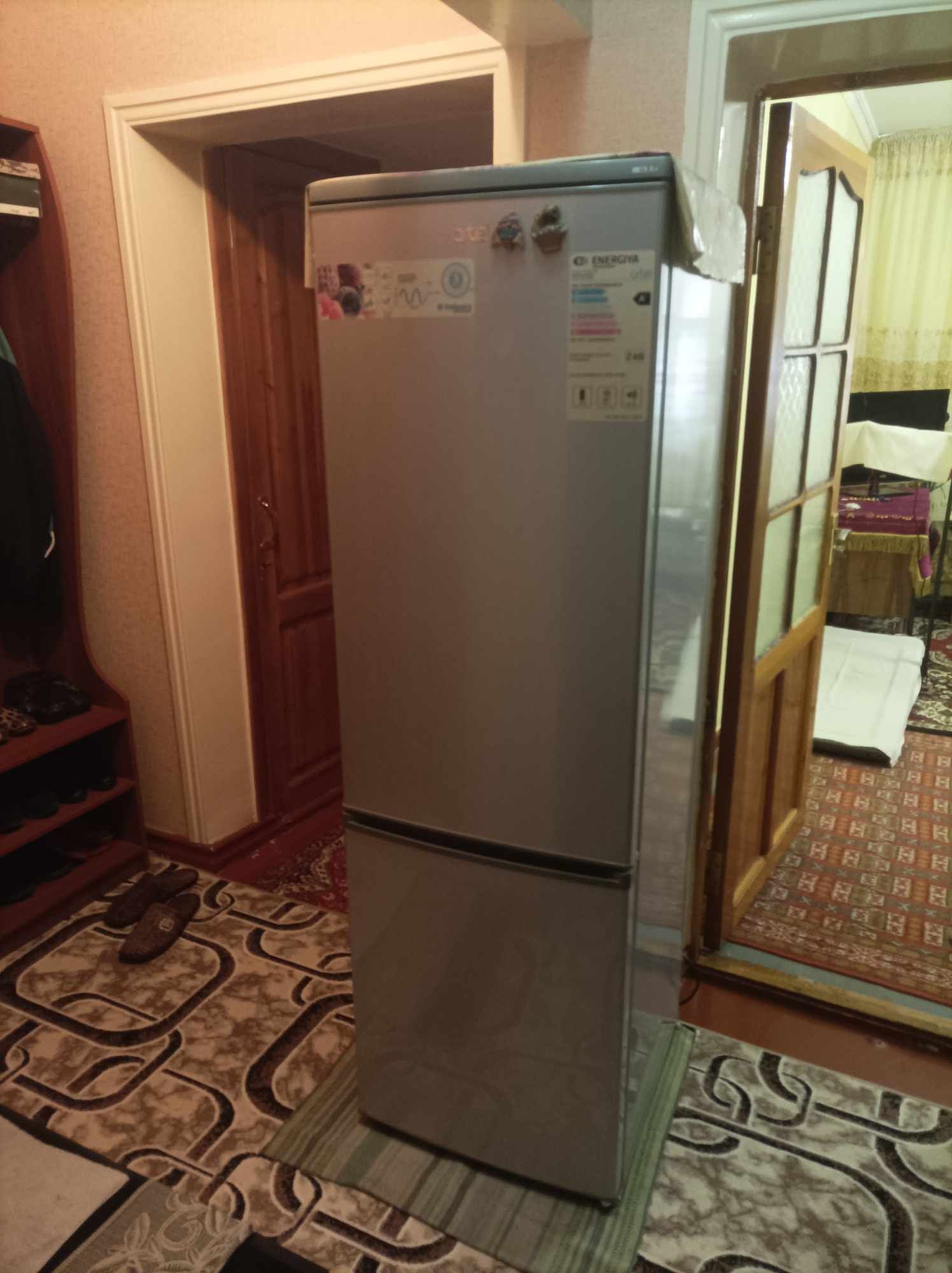 Холодильник артел продам