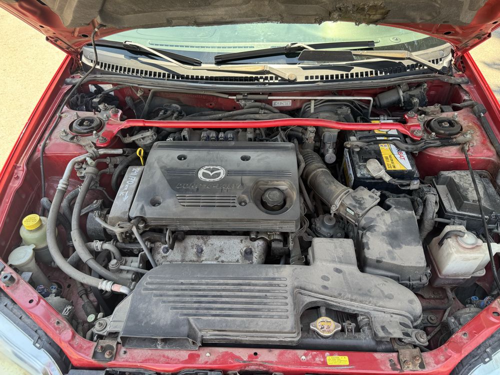 Продавам Mazda 323 2.0i 130к.с.