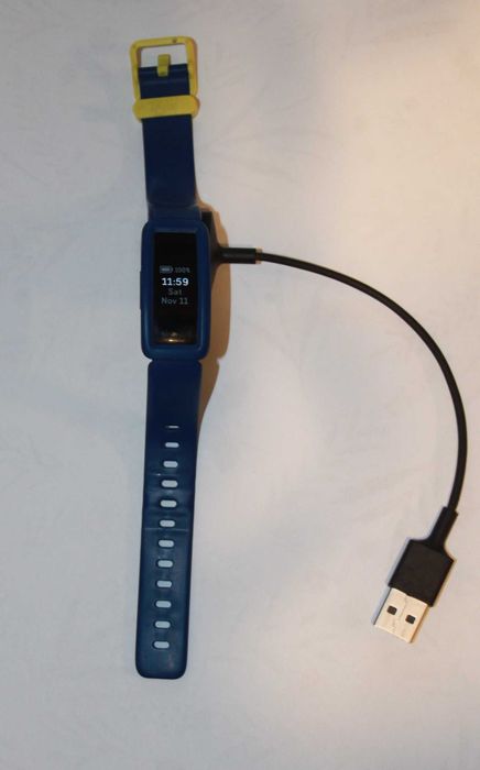 Bratara fitness Fitbit Ace 2, Night Sky