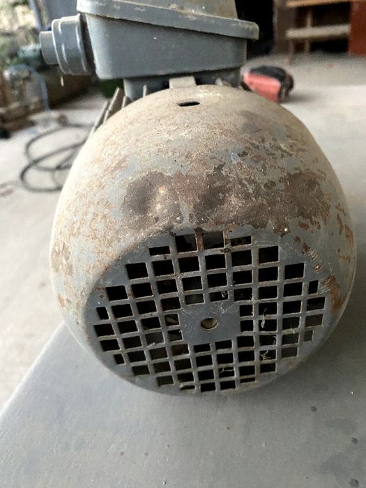 Электро двигатель сатылады !