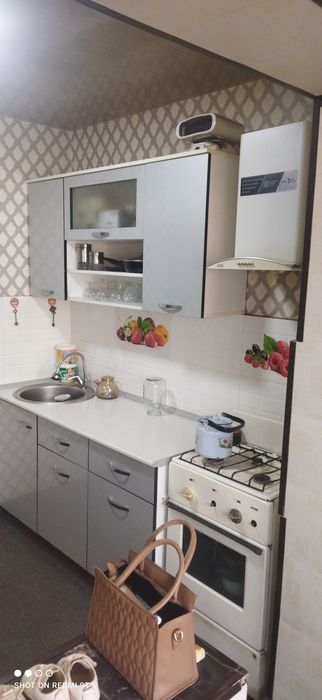 2 xonali uy 4-qavatda narxida kelishadigan joyi bor