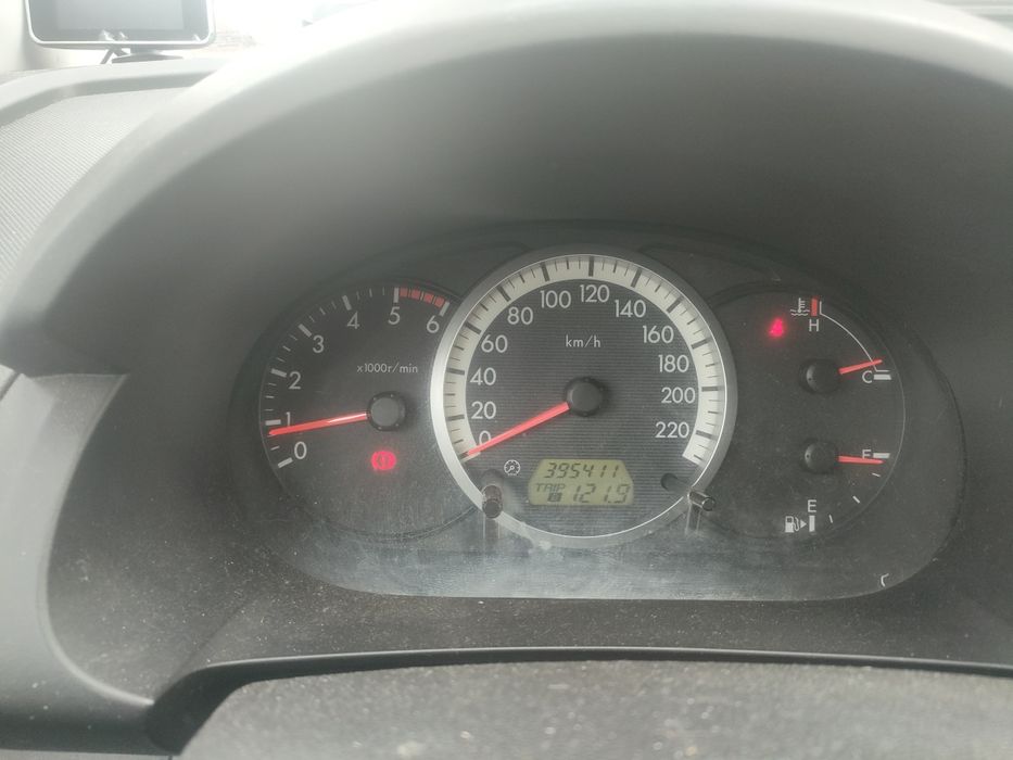 Vând mazda 5 2007