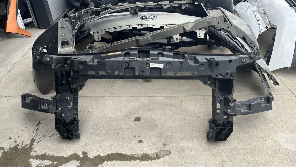 Основа за броня Mercedes Sprinter