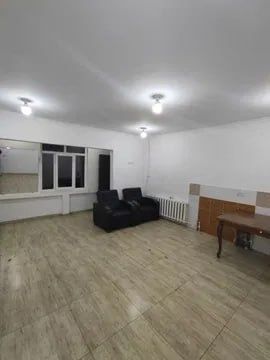 Чиланзар20 вдоль дороги 30м² с ремонтом