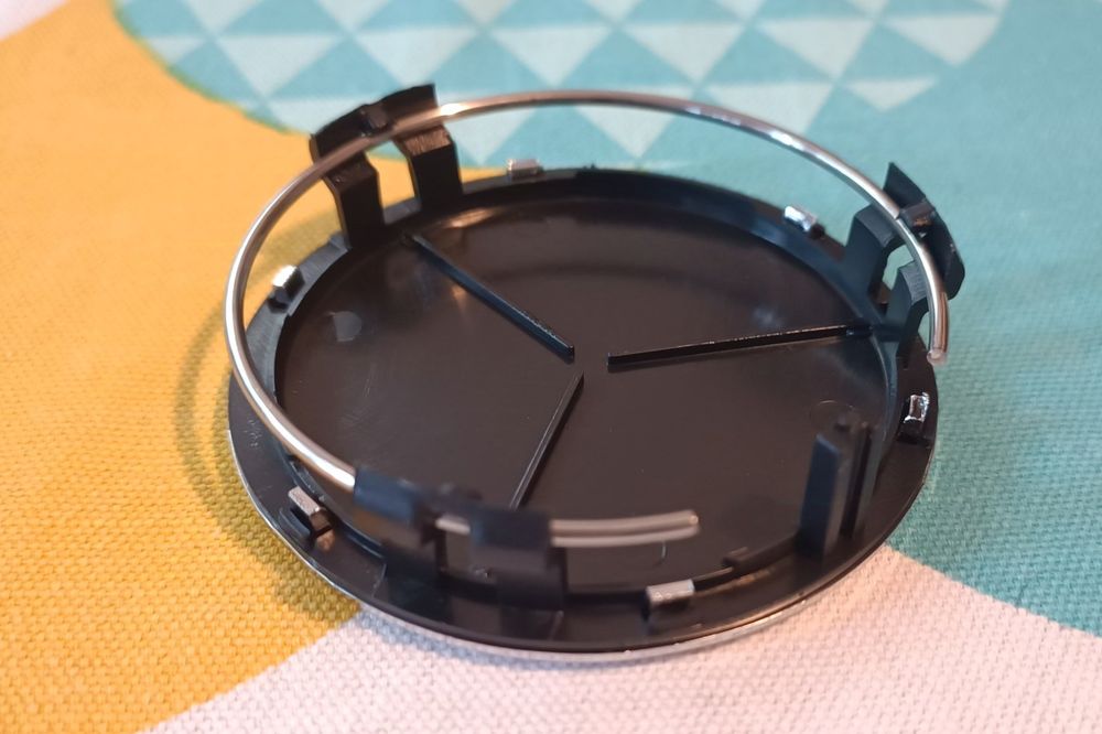 Capace roti sigla Mercedes Benz - 75mm diametru