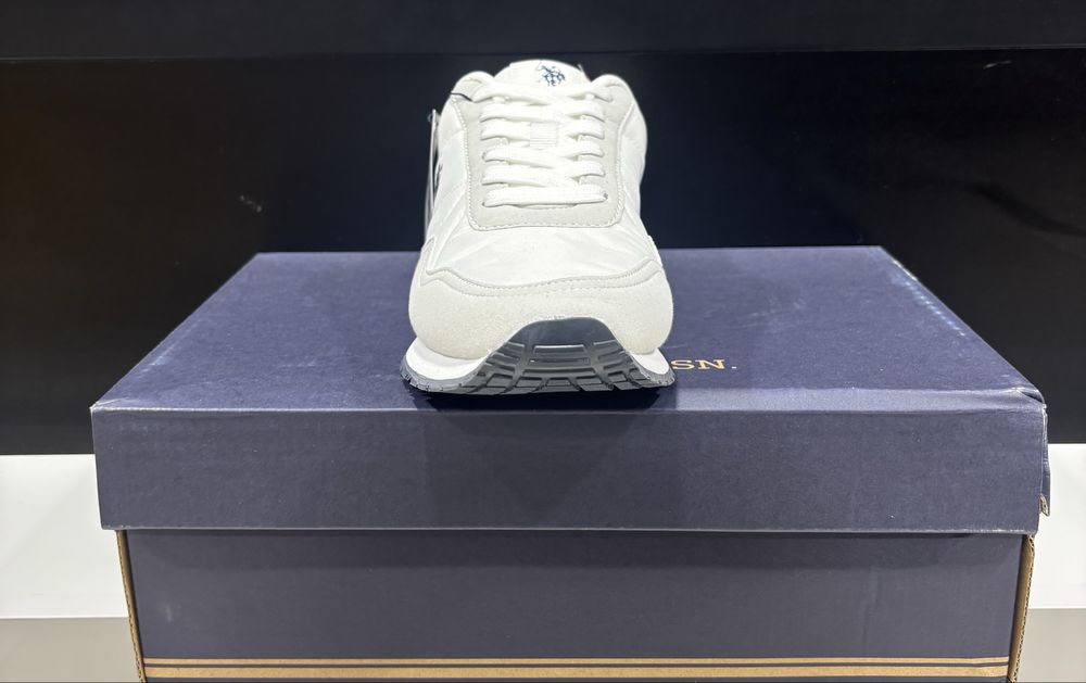 Adidasi U.S Polo assn noi in cutie