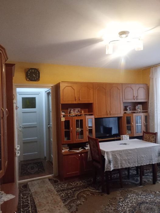 Vând apartament cu 2 camere