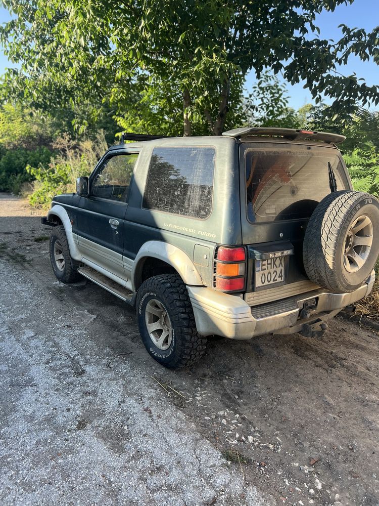 Mitsubishi Pajero 2 - 2.5 автомат