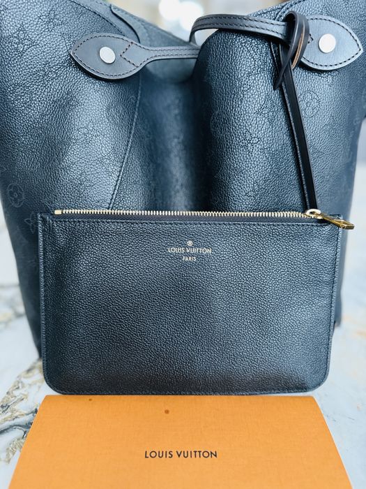 Оригинална чанта Louis Vuitton