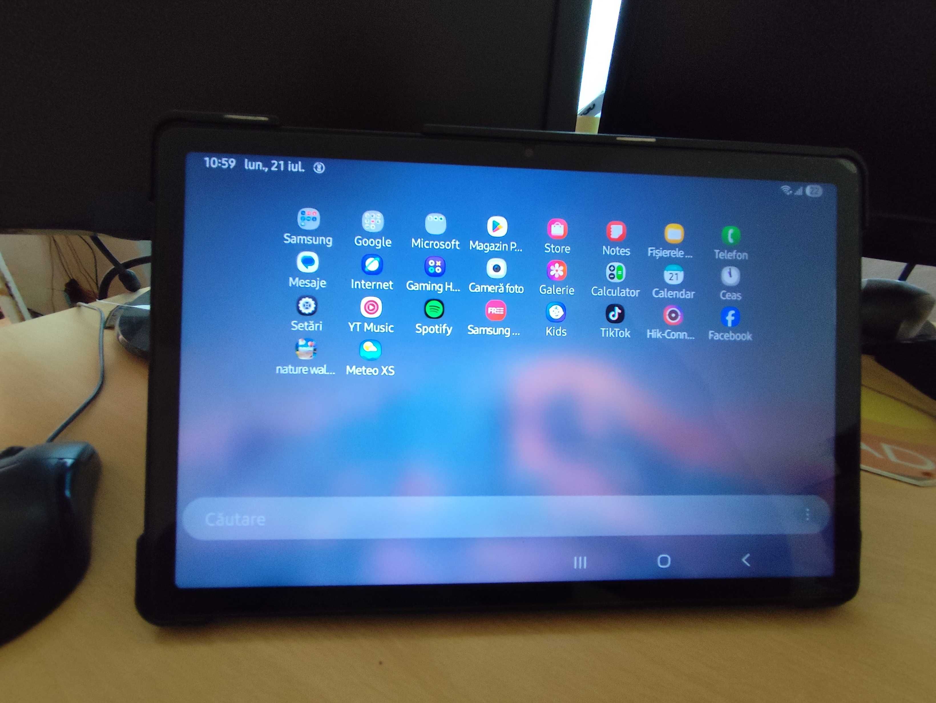 Vând tableta Samsung Tab A9+5G