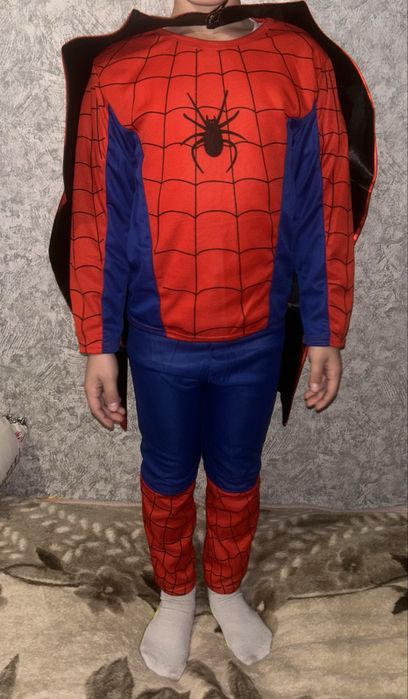 Продам новогодний костюм