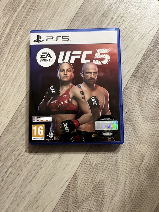 Диск для ps5 UFC5