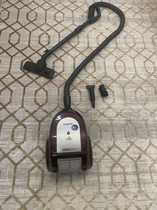 Продам пылесос в отличном состоянии.