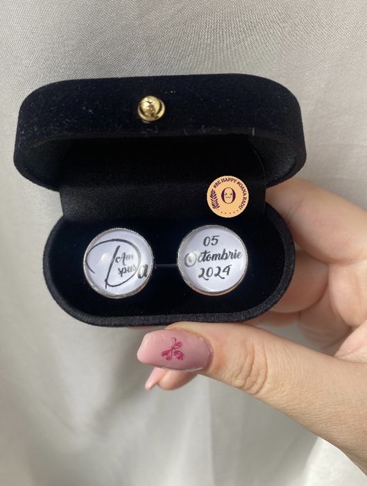 Butoni personalizati