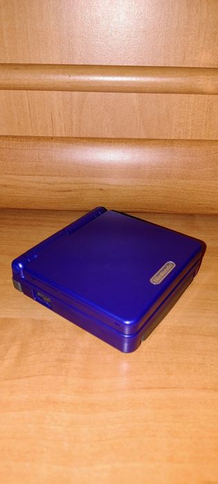 Încărcător + baterie noua + Game Boy sp