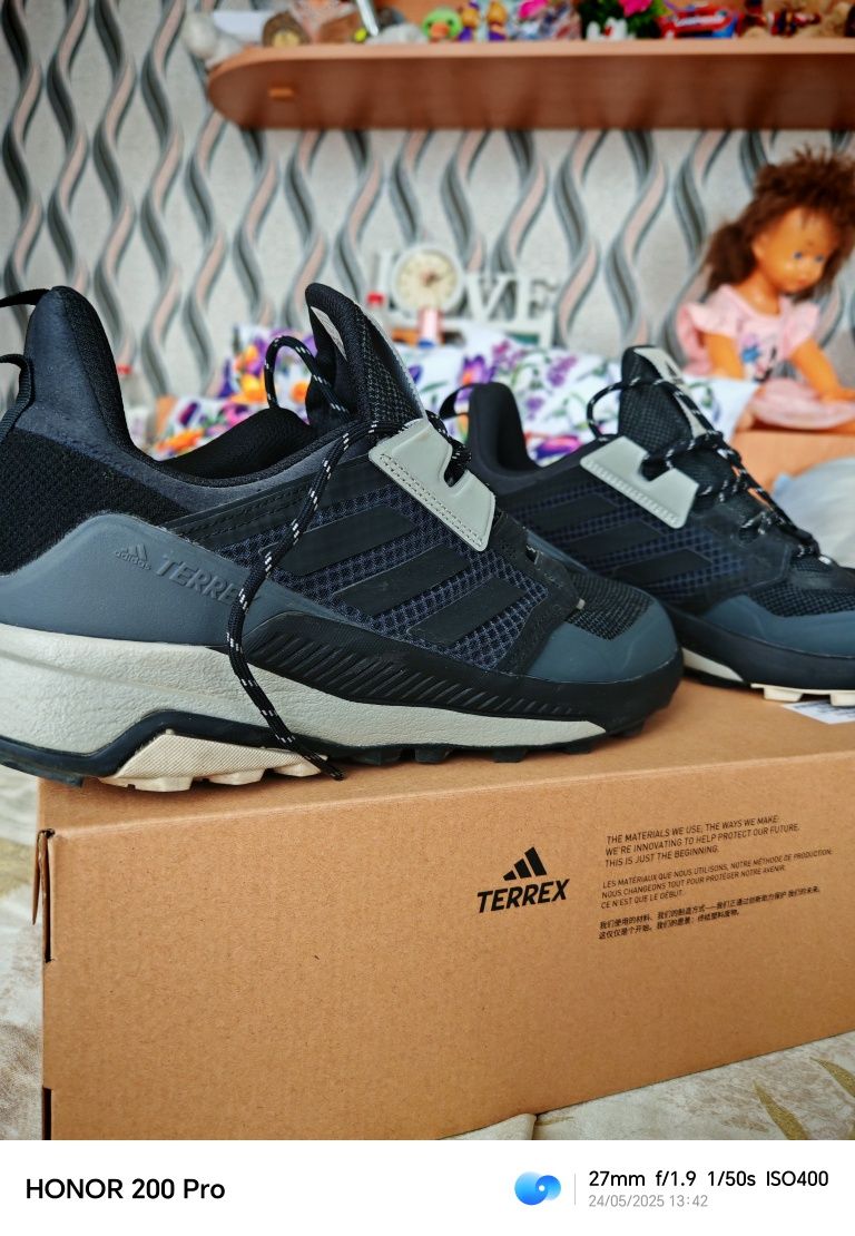 Маратонки Adidas terex