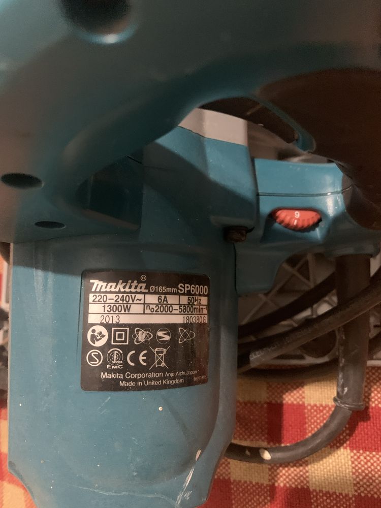 Makita SP6000/потъващ циркуляр