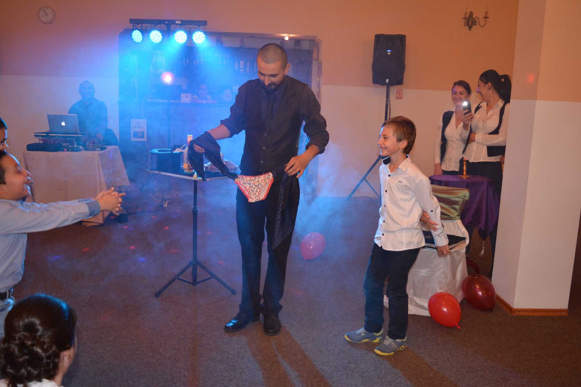 Magician petreceri copii Ramnicu Valcea