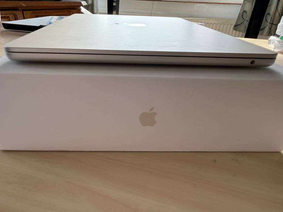 MacBook Air 13 inch