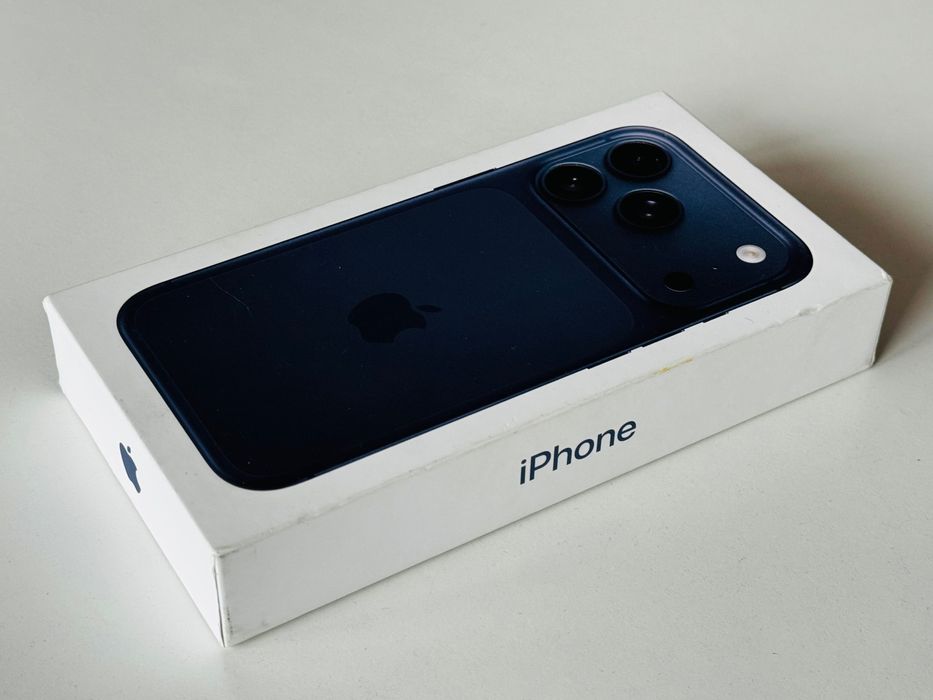 НОВ! Iphone 17 Pro 256GB Blue Гаранция 1 година