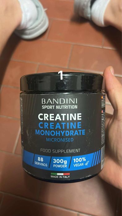 Proteina si creatina pentru sportivi