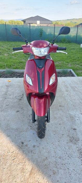 Scuter nou 49 cc