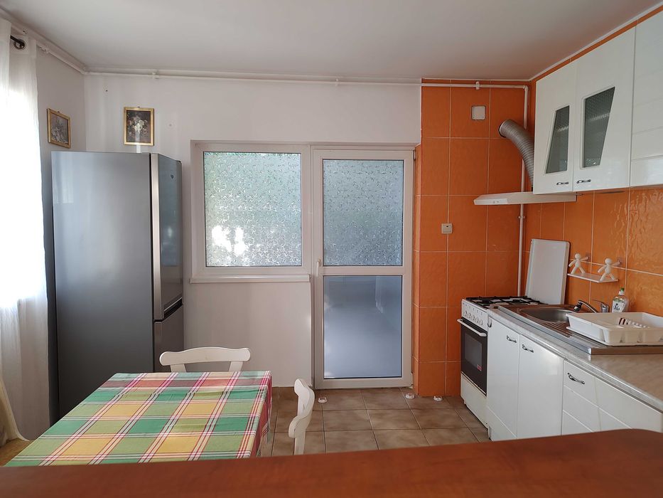 Închiriez casă în Jucu de Mijloc