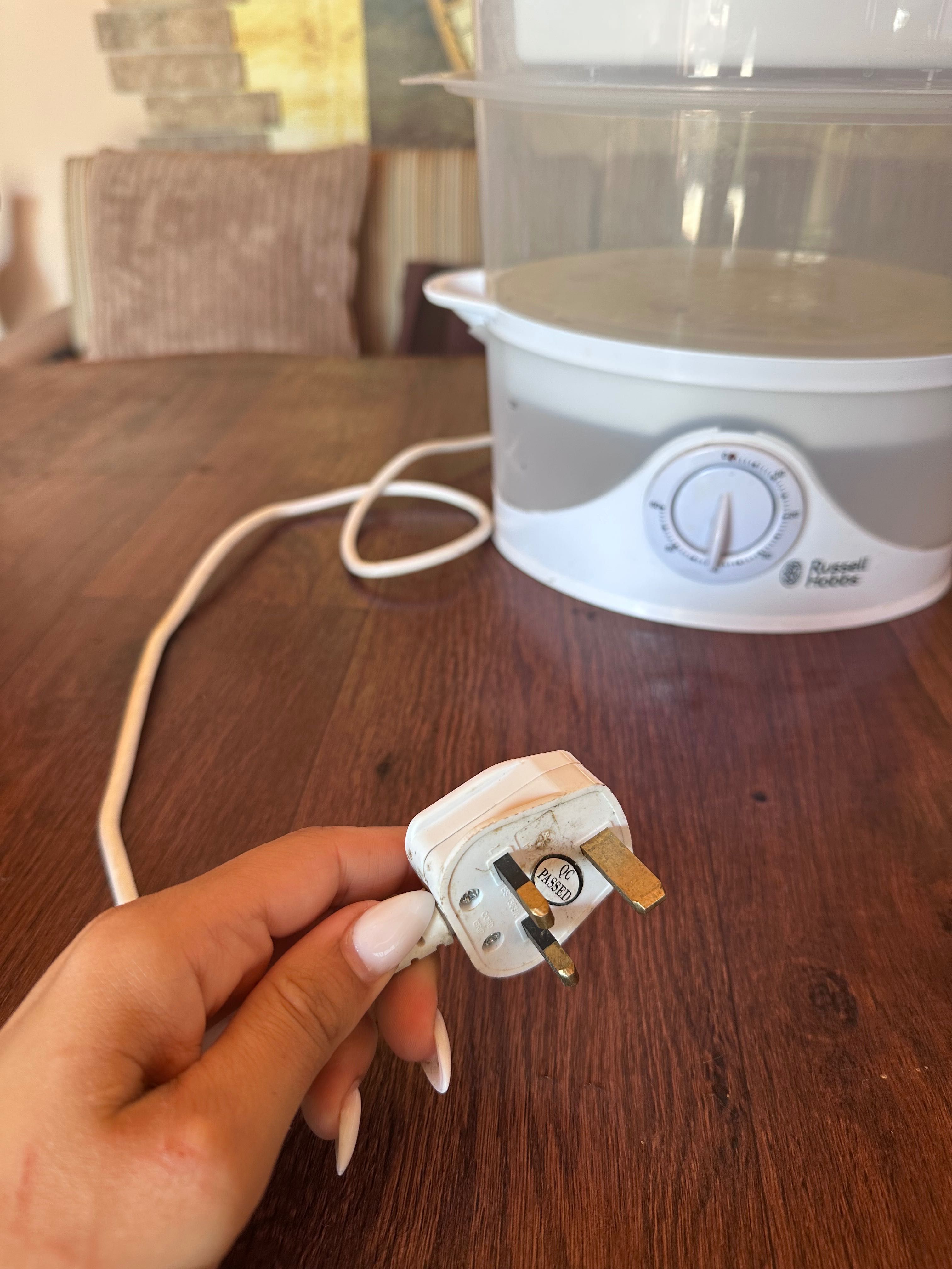 Уред за готвене на пара Russell Hobbs/ steam cooker