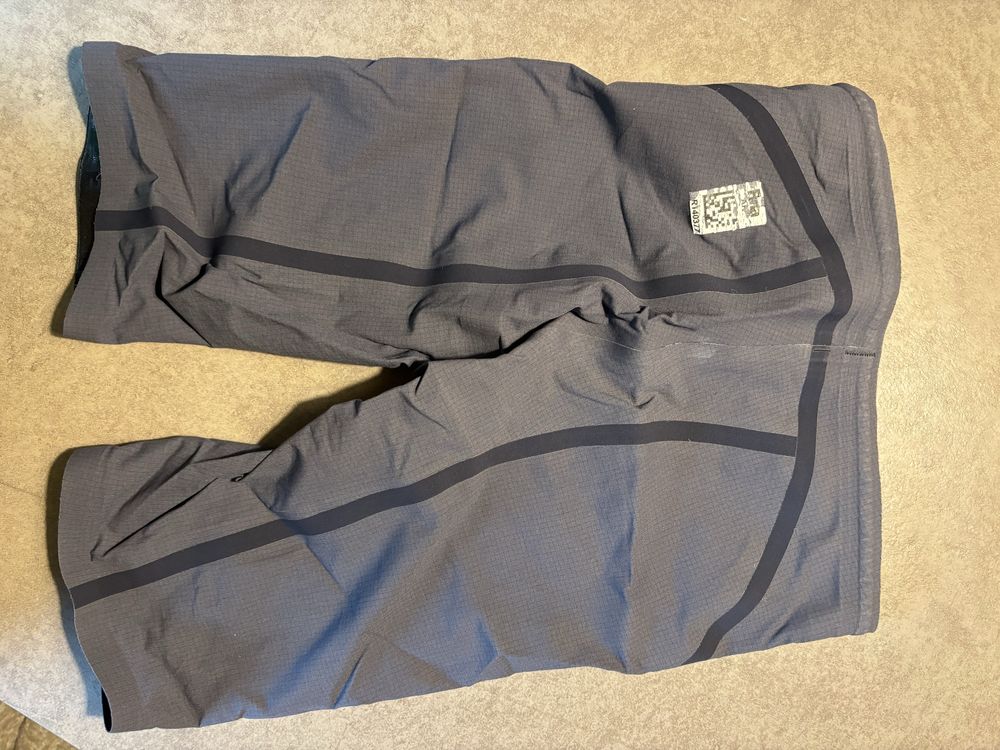 Arena Powerskin Carbon-Core FX, Size 24
