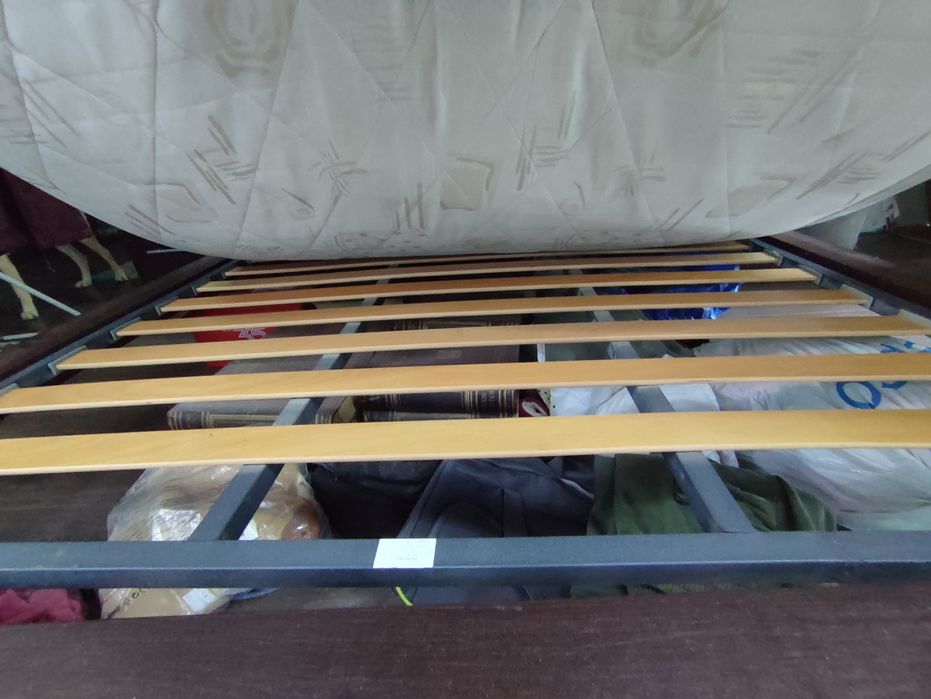 Pat tapitat+ somiera+ saltea+husa+noptiere 160x200 Mobexpert