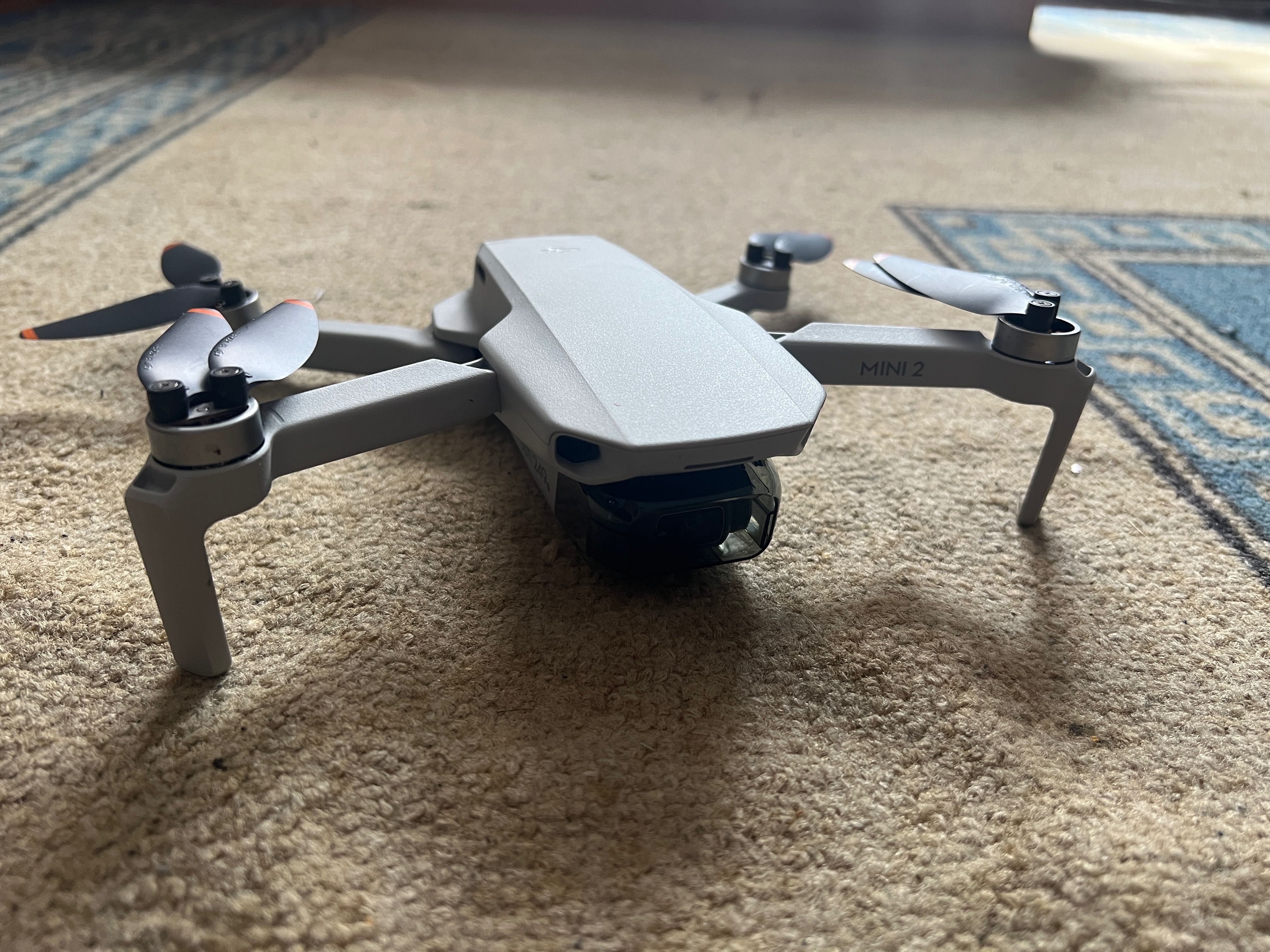 Дрон DJI Mini 2 Fly More Combo 4К с чанта