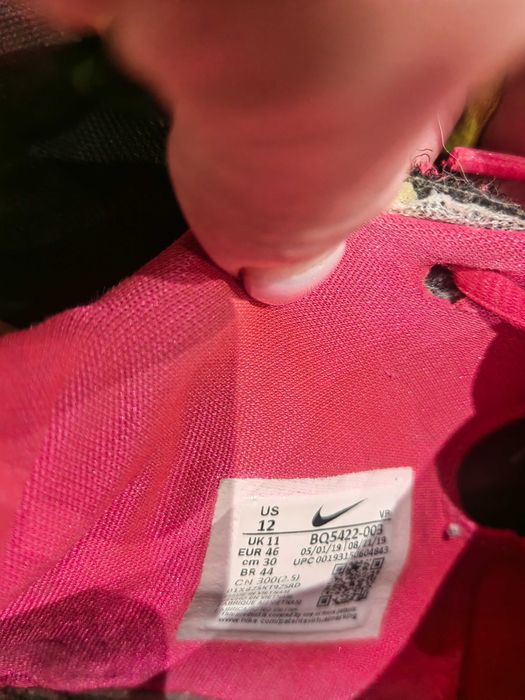 Маратонки NIKE 46 номер