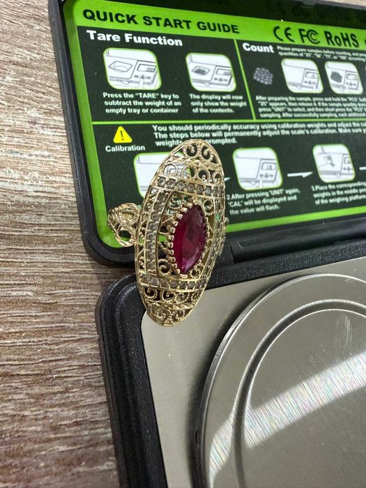 Златен пръстен дамски