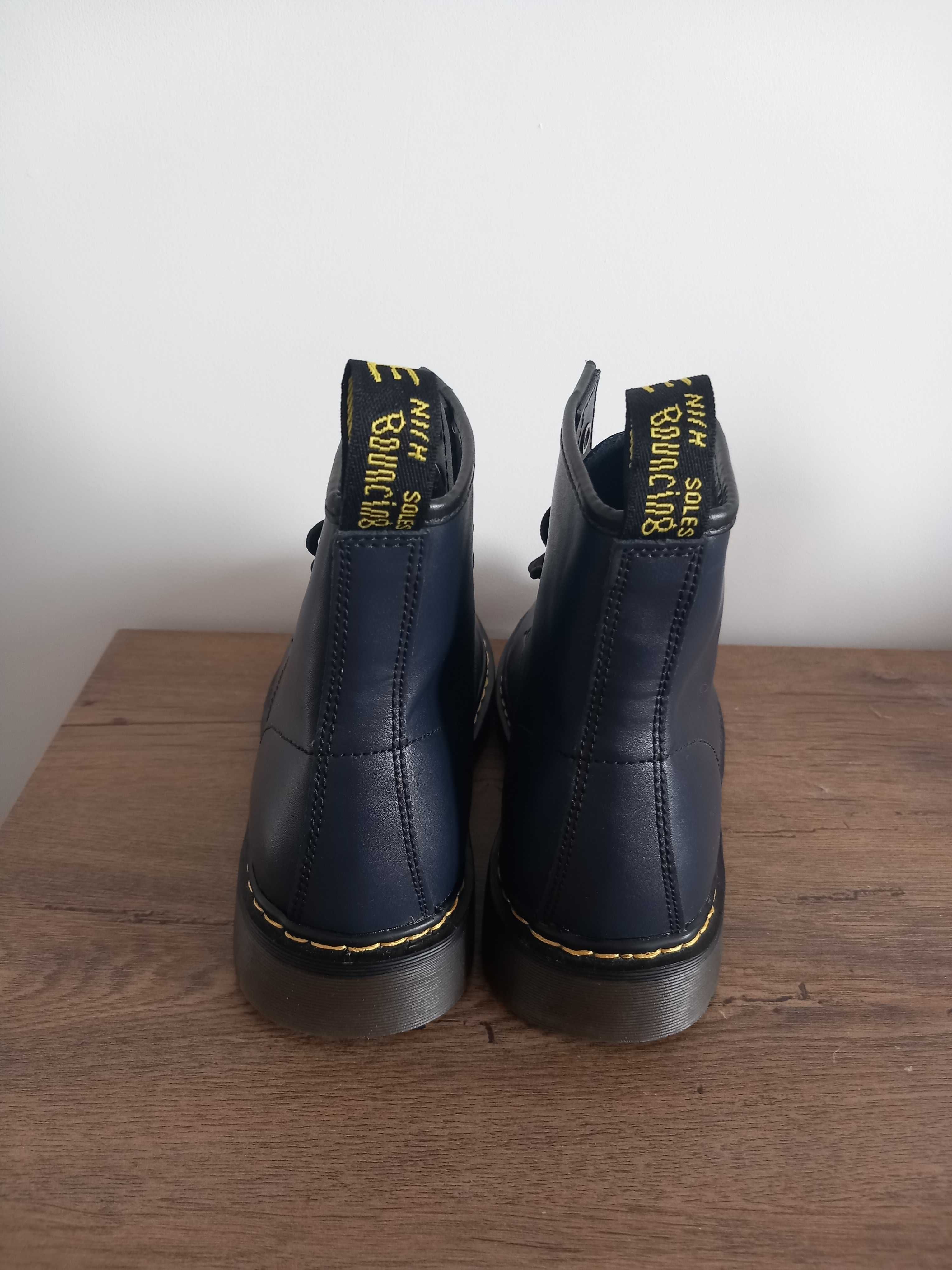 Dr. Martens Bocanci Piele naturala Navy