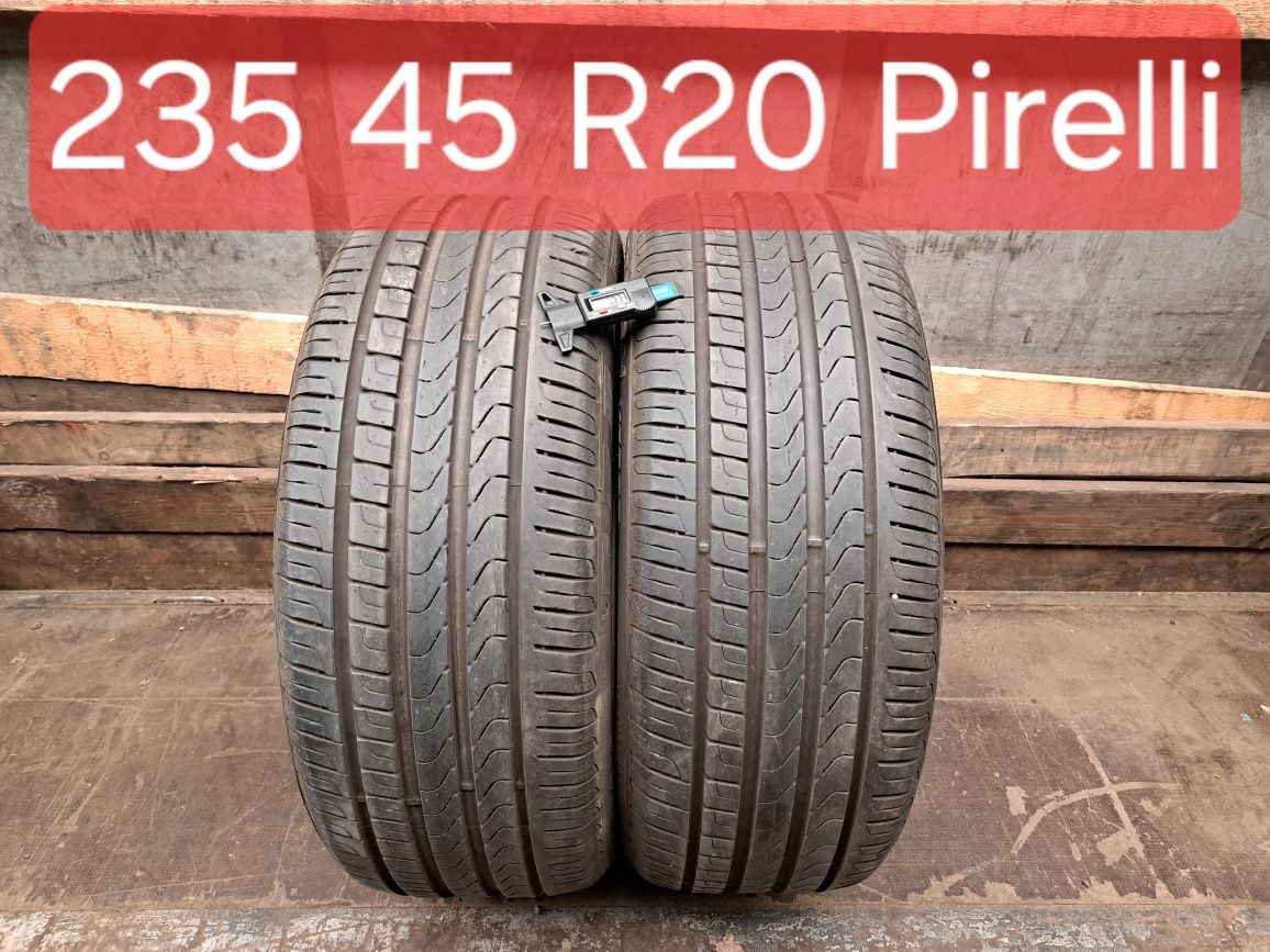 2 anvelope 235/45 R20 Pirelli cu profil 7mm