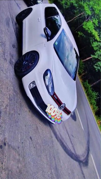 Vand sau schimb golf 6 gti