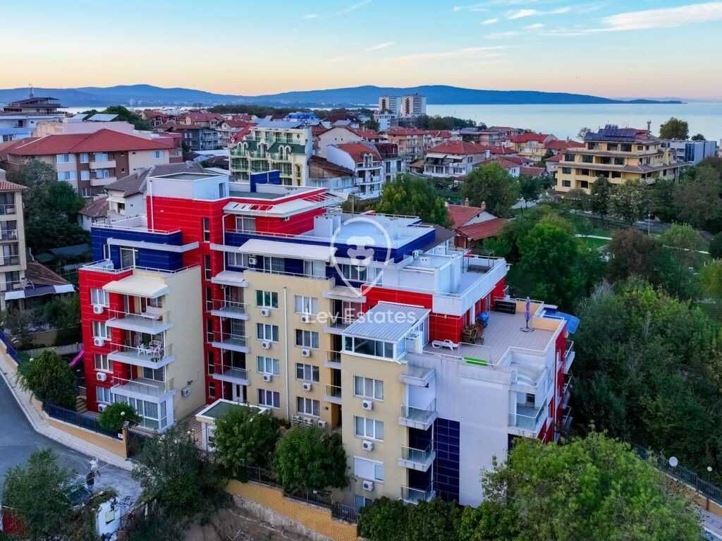 Продава се Двустаен апартамент в Китен - 68 кв.м за 1103 €/кв.м - Снимка #9
