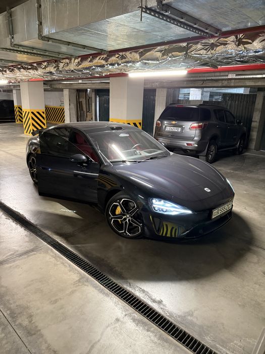 Xiaomi SU 7 MAKS Xiaomi