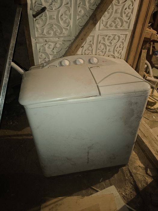 Продам стиральную машину