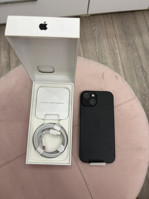 iPhone 15 Black 128 gb impecabil