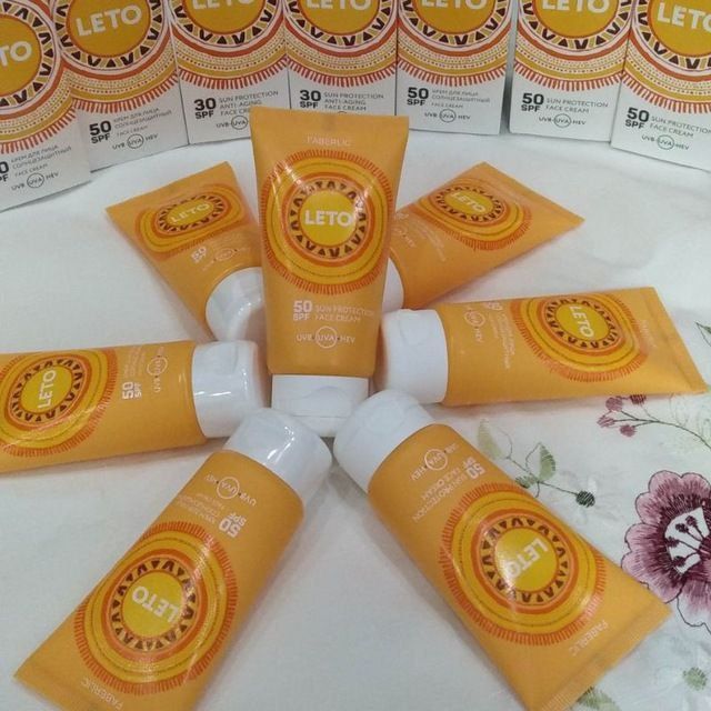 Febirlikni sifatli quyoshdan himoya qiluvchi SPF50 kremlari