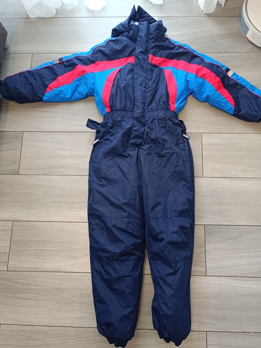 Vând salopeta de iarna mărimea 40