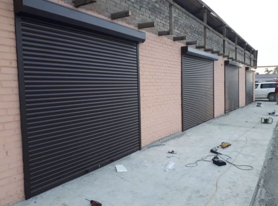 Установка и ремонт ролворота Секционных ворот Рольставни