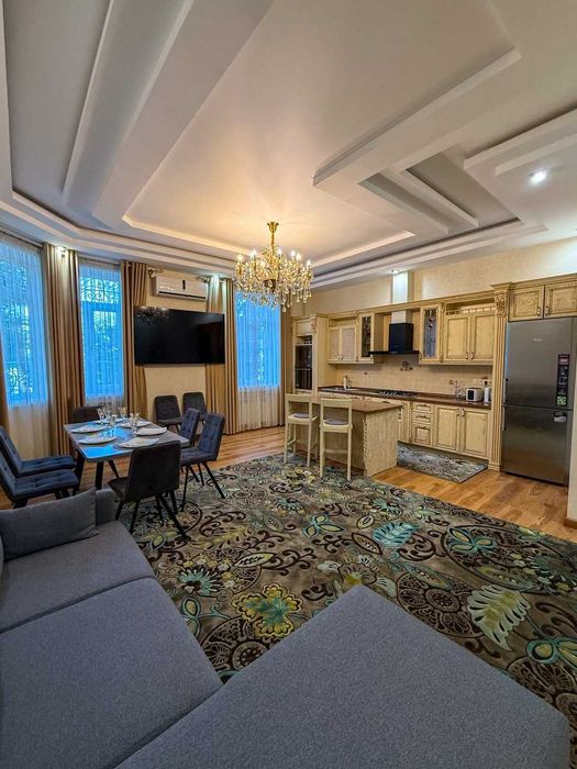 ГАБУС
ул. Нукус
4/2/7
Площадь: 170 м²